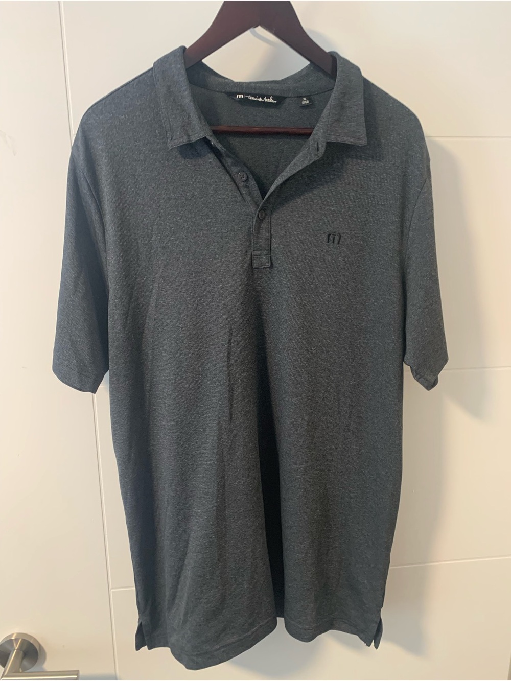 Travis Mathew Heather Charcoal Polo A14